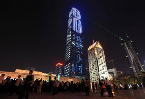LED顯示屏企業(yè)憑何暢游城市亮化的市場(chǎng)藍海？